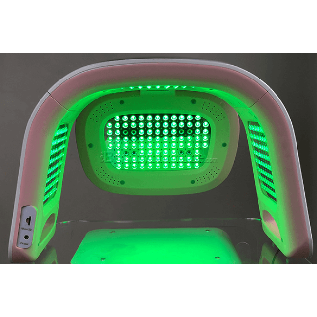 Quantum Light™ Professional LED Photodynamic Therapy with Micro