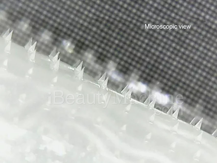 Microneedling roller